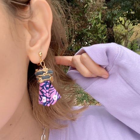 pink GOLD pierce earring