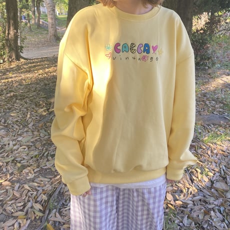 刺繍colorfulトレーナーyellow"CACCA original"
