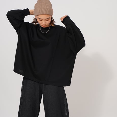 【日本製】simpleタグロングTシャツblack"CACCA original"
