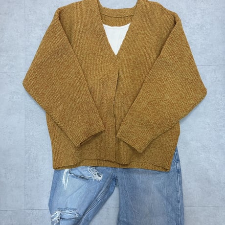 vネックニットカーディガン　"CACCA select"