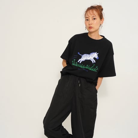 JUMP ZEBRA TEE　BLACK