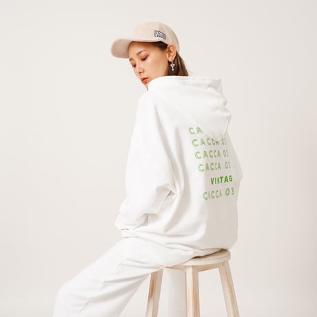 【再入荷】オーバーサイズロゴパーカーWhite"CACCA original"