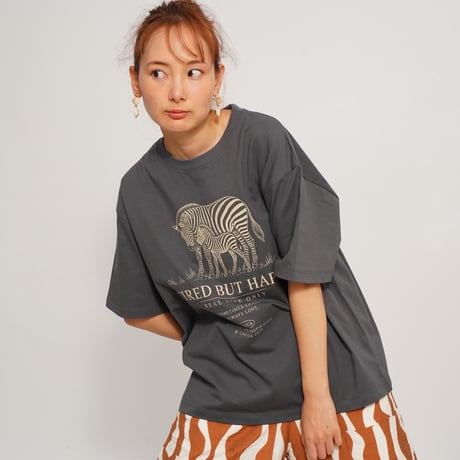 TIRED BUT HAPPY TEE　スミ