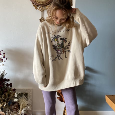 zebraオーバーサイズスウェット♡beige"CACCA original"