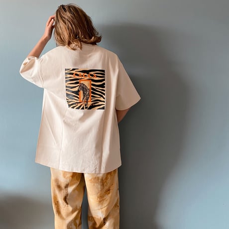 zebraバクプリbigTシャツ ivory"CACCA original"