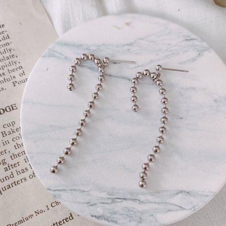 ボールチェーンpierce.earring