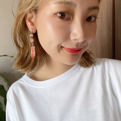 Orange skeleton pierce.earring