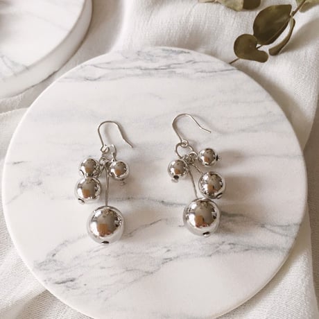 シルバーボールpierce.earring