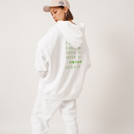 【再入荷】オーバーサイズロゴパーカーWhite"CACCA original"