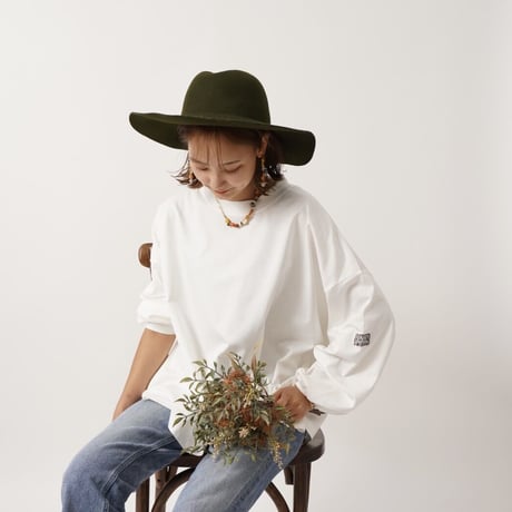 【日本製】simpleタグロングTシャツWhite"CACCA original"