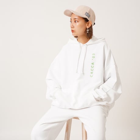【再入荷】オーバーサイズロゴパーカーWhite"CACCA original"