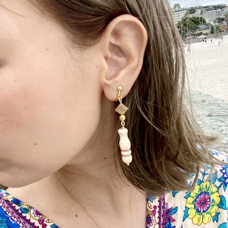Whitegold pierce earring