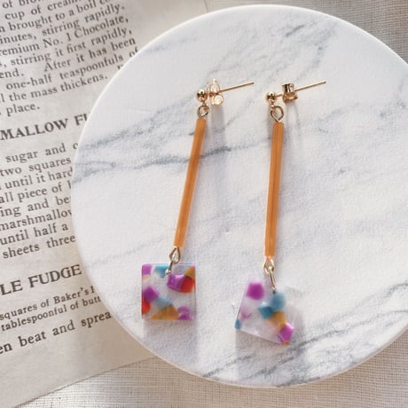 colorful Orange pierce earring