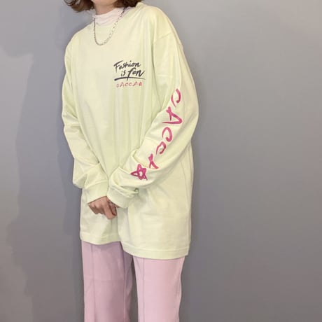 fashion is funロンT ライム"CACCA original"