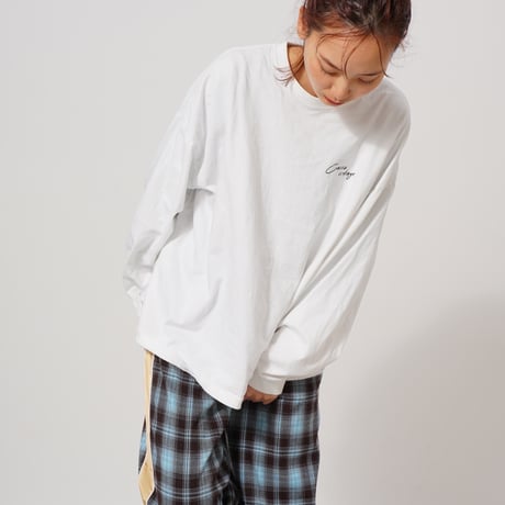 ART柄CACCAロングTシャツWhite"CACCA original"