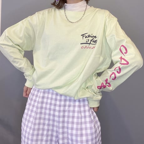 fashion is funロンT ライム"CACCA original"