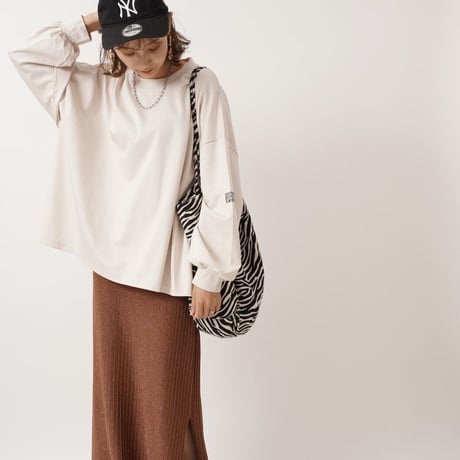 【日本製】simpleタグロングTシャツbeige"CACCA original"