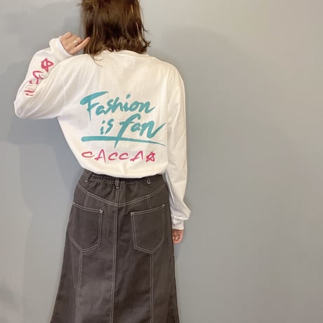 fashion is funロンT ホワイト"CACCA original"