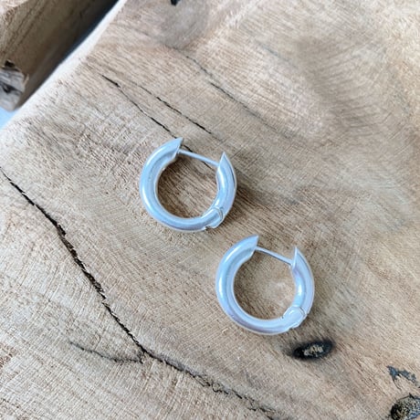 simple ピアス