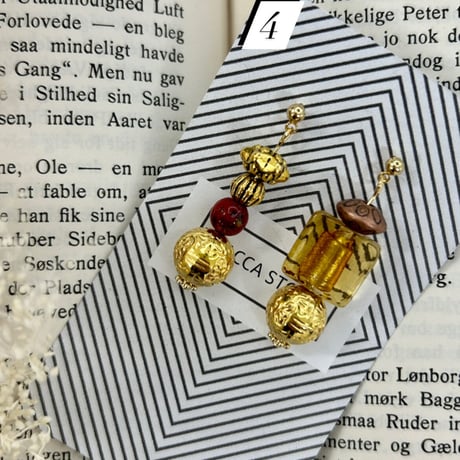 antique pierce or earring