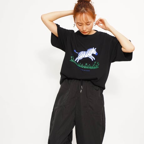 JUMP ZEBRA TEE　BLACK