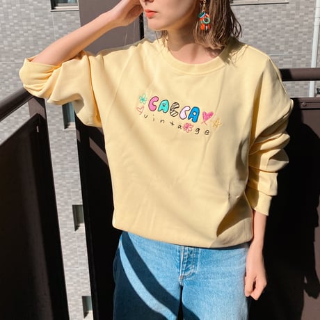 刺繍colorfulトレーナーyellow"CACCA original"