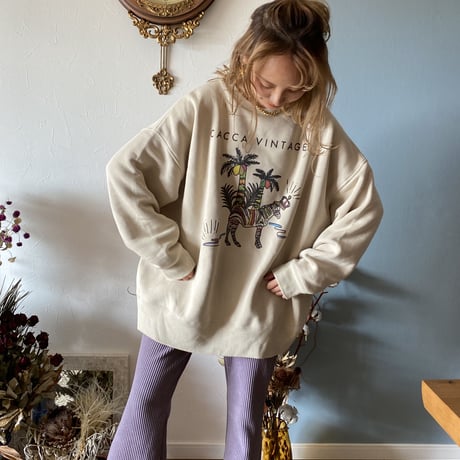 zebraオーバーサイズスウェット♡beige"CACCA original"