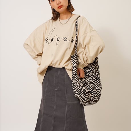 CACCAロゴロングTシャツbeige"CACCA original"