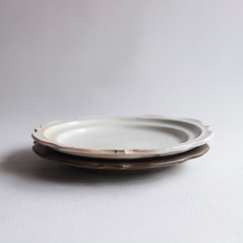 古谷浩一】彫刻皿 6寸 | 緋色の商店街