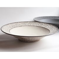 【山本雅則】しのぎリム深皿24cm