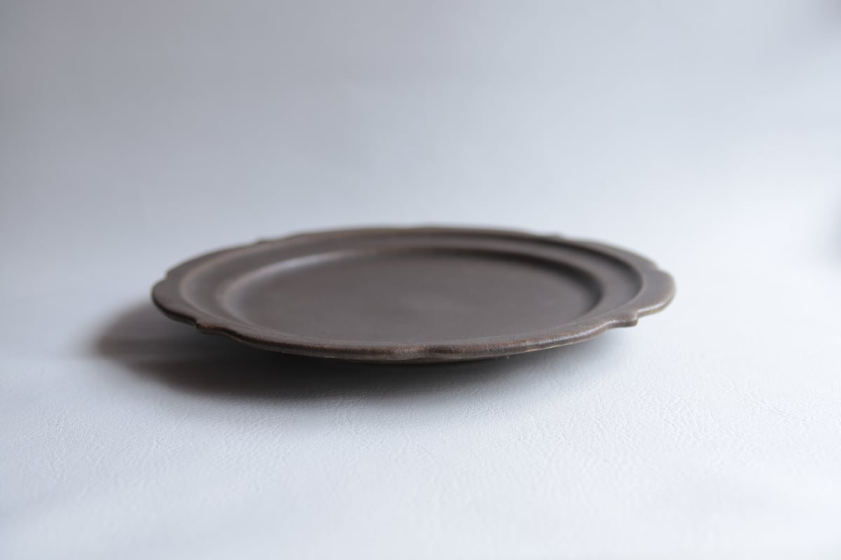 古谷浩一】彫刻皿 8寸 | 緋色の商店街