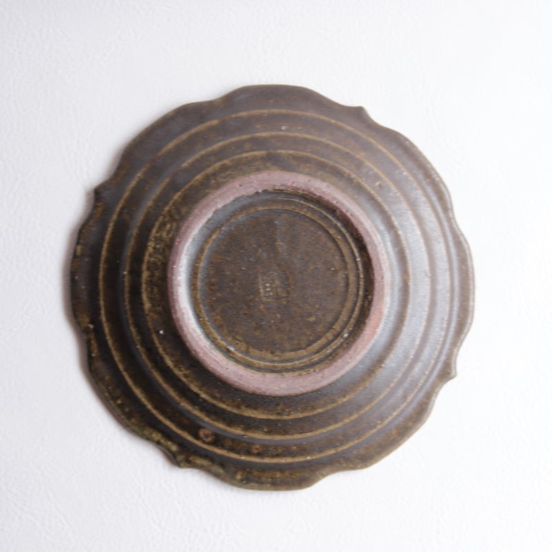 古谷浩一】彫刻皿 6寸 | 緋色の商店街