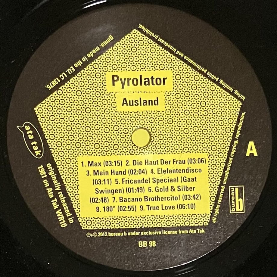 6537195b646cf112e3ef3073