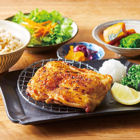 ニチレイ　炭火焼鳥ももステーキ　930ｇ（6枚入）