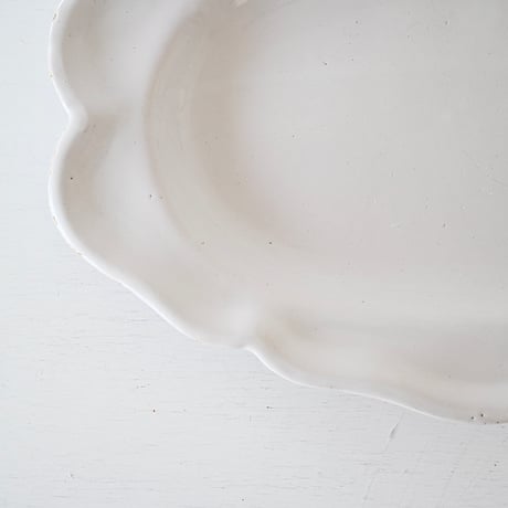 白釉 オーヴァル大皿(K) w39cm