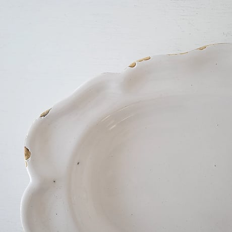 白釉 Moustiers オーヴァル大皿(J) ×印 w39cm