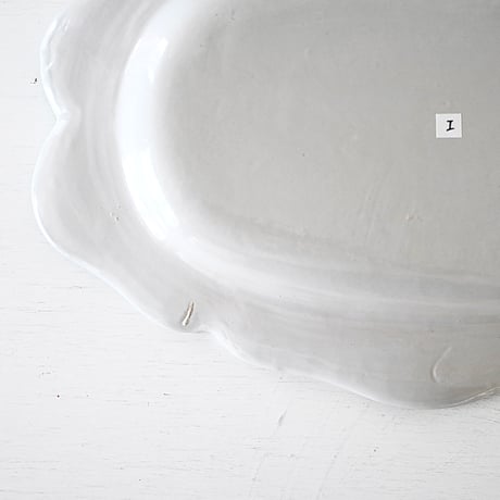 白釉オーヴァル大皿 (I) w39.5cm