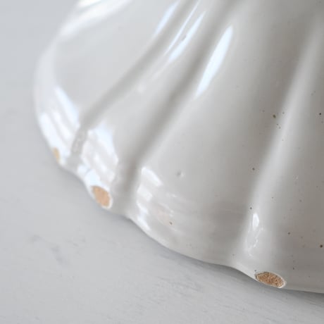 白釉 エンボス入りスーピエール Φ26cm