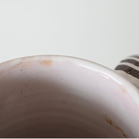 白釉 緑&茶の葉が描かれた大きなピシェ ※修復跡あり