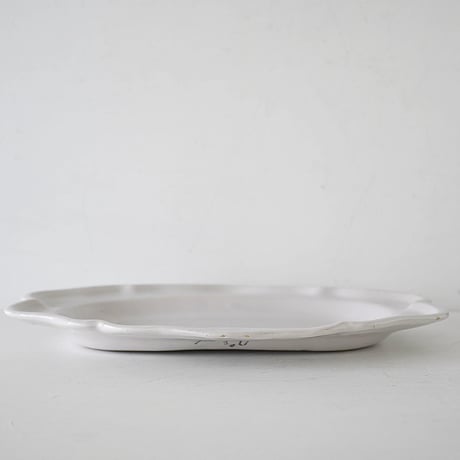 白釉 Moustiers オーヴァル大皿(Q) ×印 w43cm