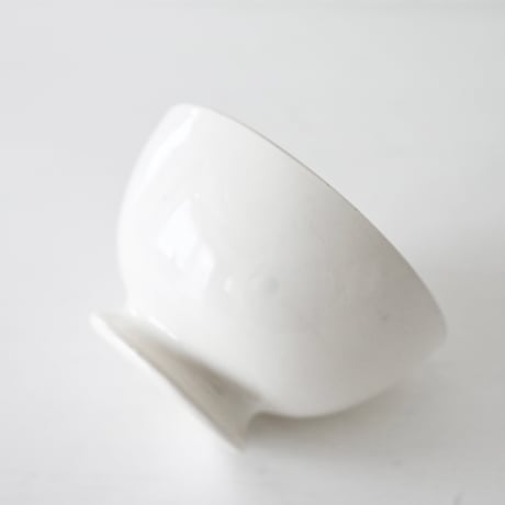 ベルギー BOCH白いボウル(A) Φ13.5cm