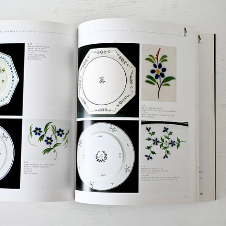 【古書】フランス陶器を愛する方に贈る「HISTOIRE la faience fine francaise 1743-1843」
