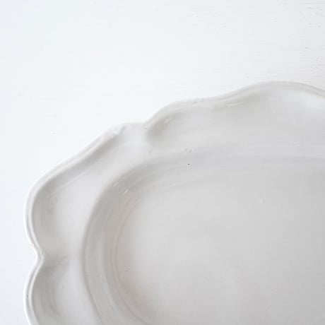 白釉オーヴァル大皿 (I) w39.5cm