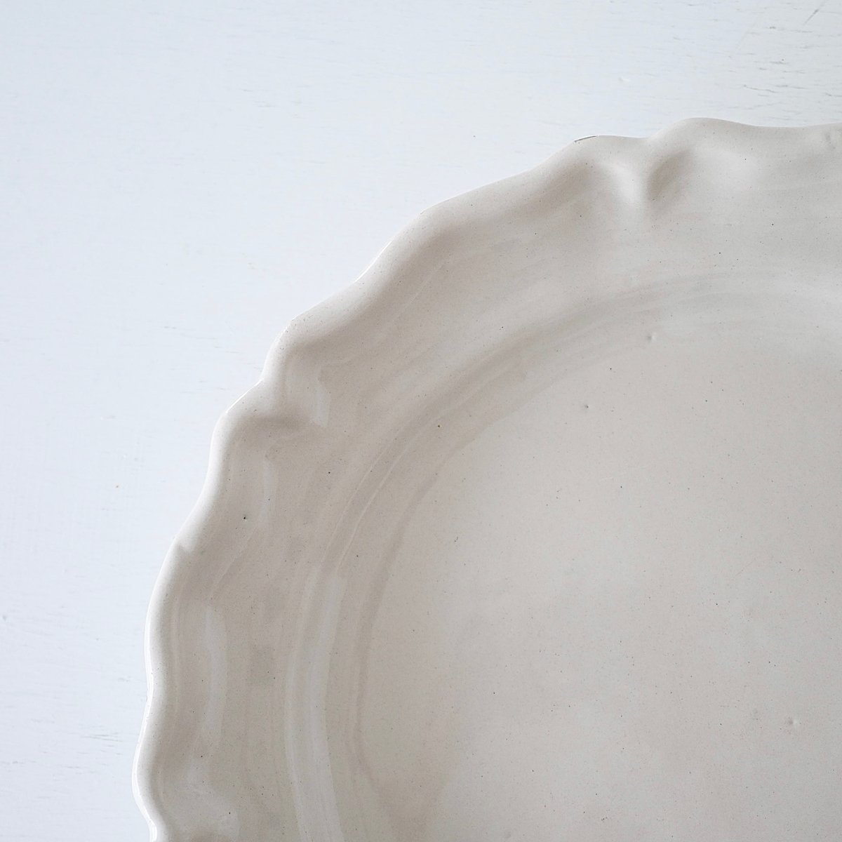 白釉 花リム大皿(M) Φ32.5cm | SOUVENIR de PARIS