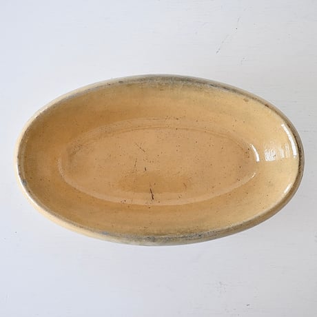 Dieulefit 淡い黄釉のオーヴァル深皿 w29.5cm