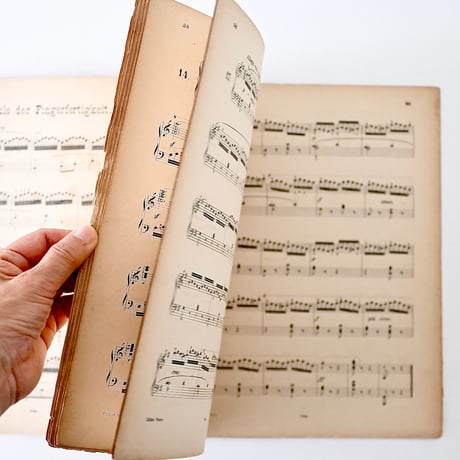 Petites Études de la Vélocité - CARL CZERNY 楽譜