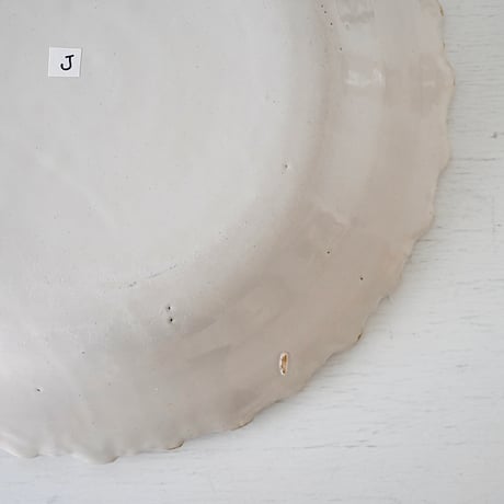 白釉 Moustiers リム波波大皿深皿(J) ×印 Φ31.5cm