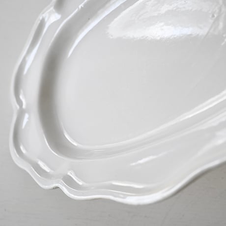 白釉オーヴァル大皿 (I) w39.5cm