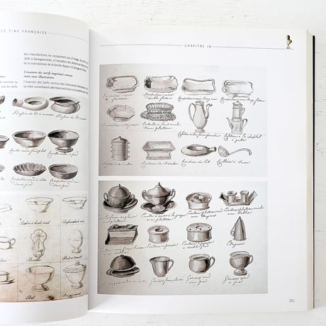 【古書】フランス陶器を愛する方に贈る「HISTOIRE la faience fine francaise 1743-1843」