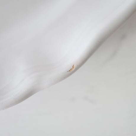 白釉 花リム特大皿(O) Φ37cm